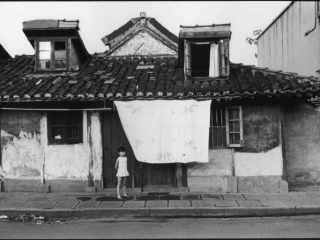 13-Harry-Wilson-Photographer-Girl-Shanghai-China-1986