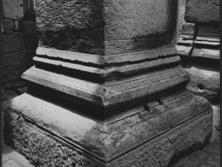 19-Harry-Wilson-Photographer-Column-Prasat-Phnom-Rung-Thailand-2000