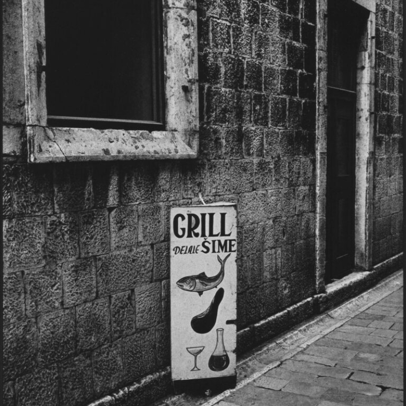02-Harry-Wilson-Photographer-Grill-Zadar-Yugoslavia-1978