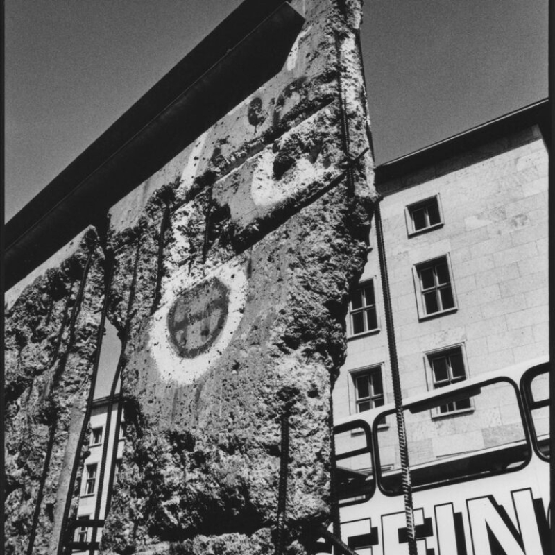 19-Harry-Wilson-Photographer-Berlin-Wall-Germany-2002