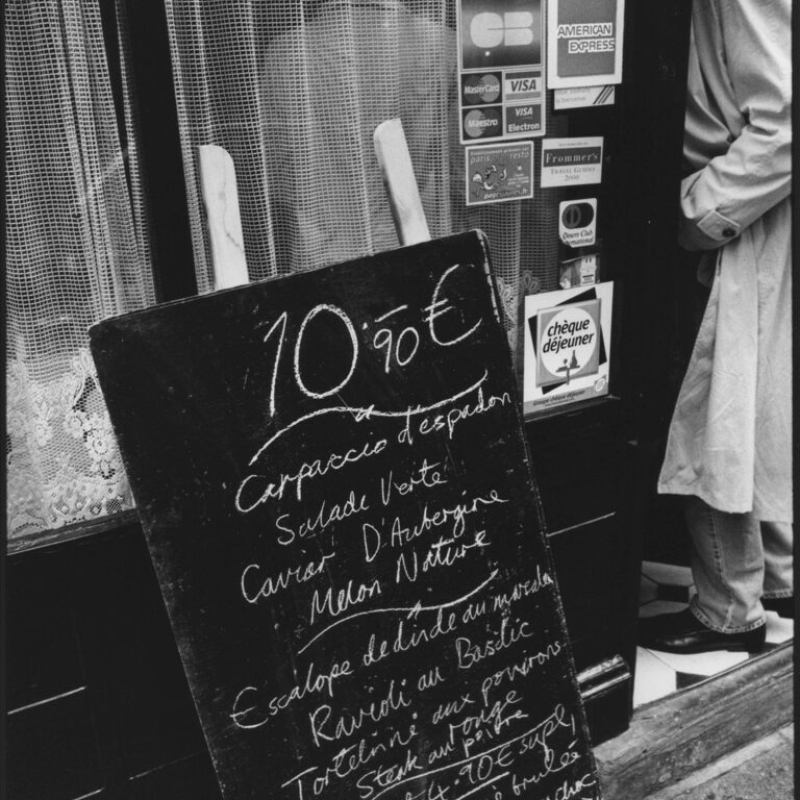 46-Harry-Wilson-Photographer-Cafe-Paris-2005
